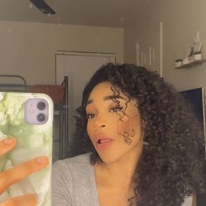 Meet your Posher, Bubé